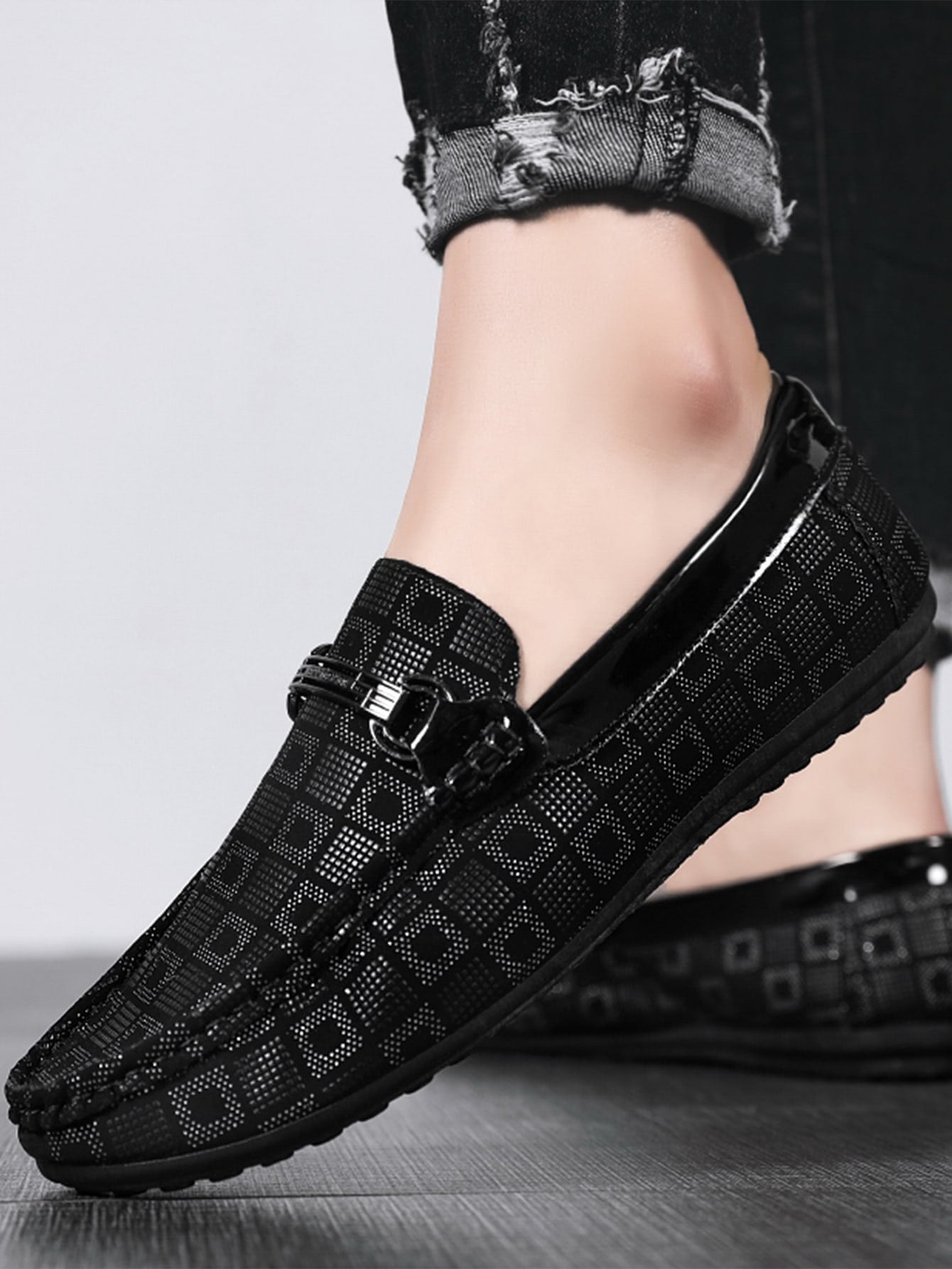 Mocassim Masculino Estampado Casual Com Detalhe Metálico Preto / 36 Mocassim Masculino Estampado Casual Com Detalhe