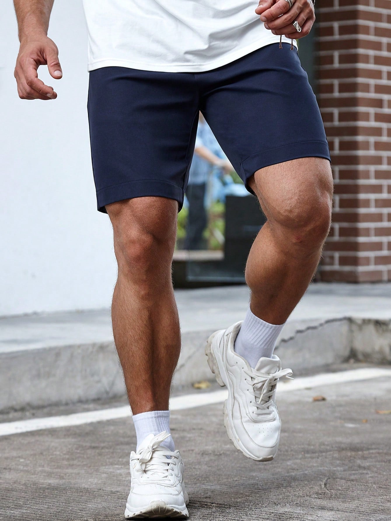 Bermuda Masculina Casual Com Acabamento Refinado Bermuda Masculina Casual Com Acabamento Refinado