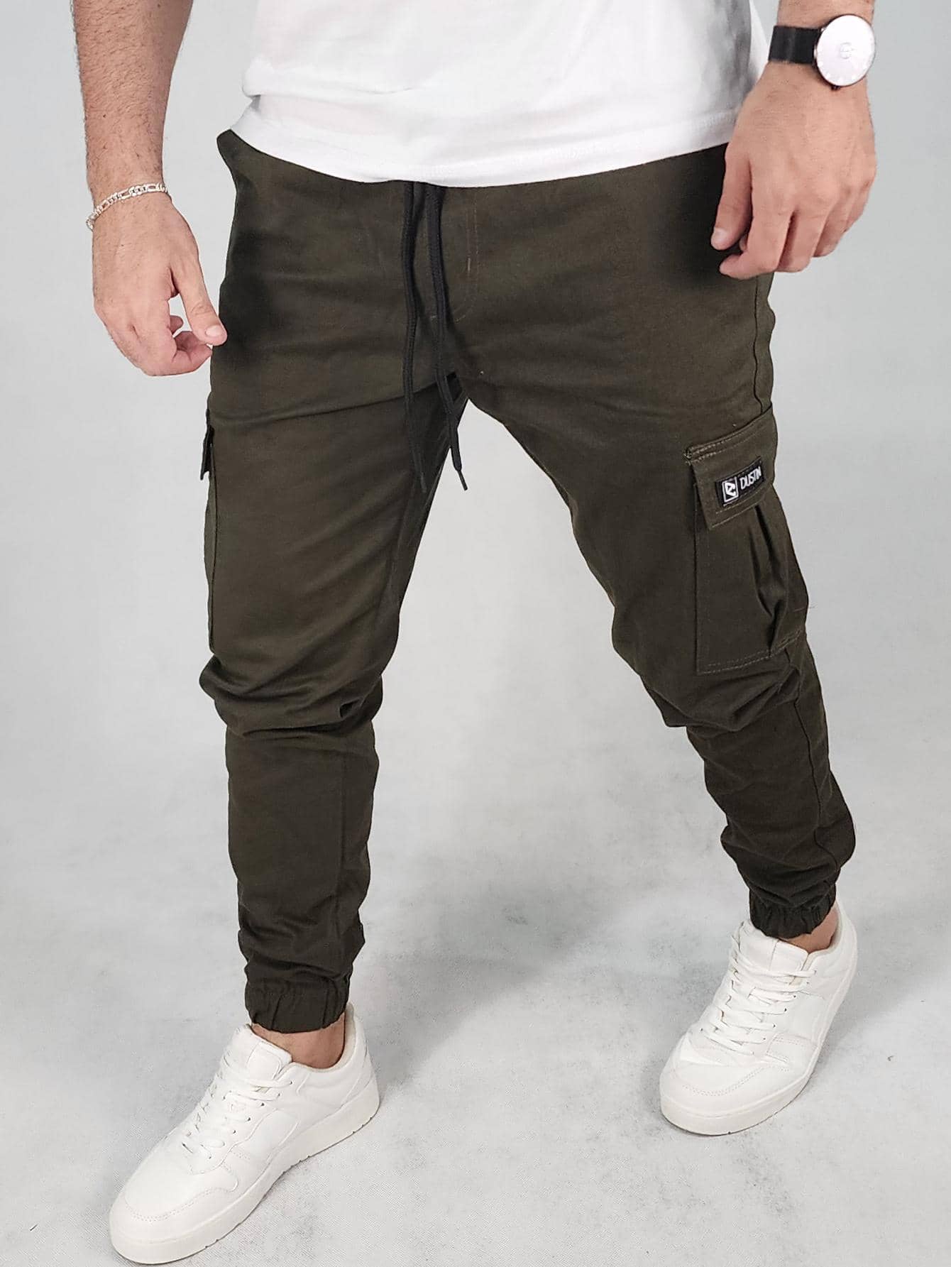 Calça Masculina Jogger Com Bolsos E Cós Ajustável Verde Militar / PP Calça Masculina Cargo Com Correntes E Estilo