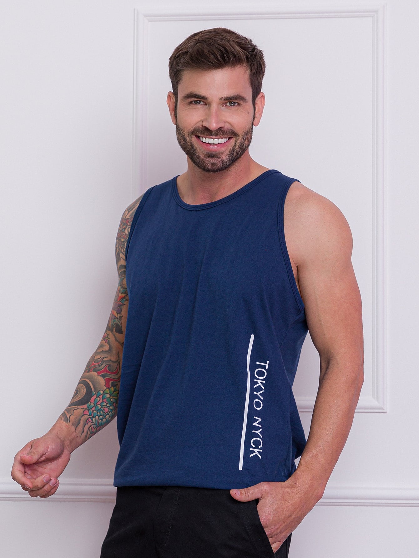 Camiseta Regata Masculina Básica Design Clean Estilo Casual Azul Marinho / PP Camiseta Regata Masculina Básica Design