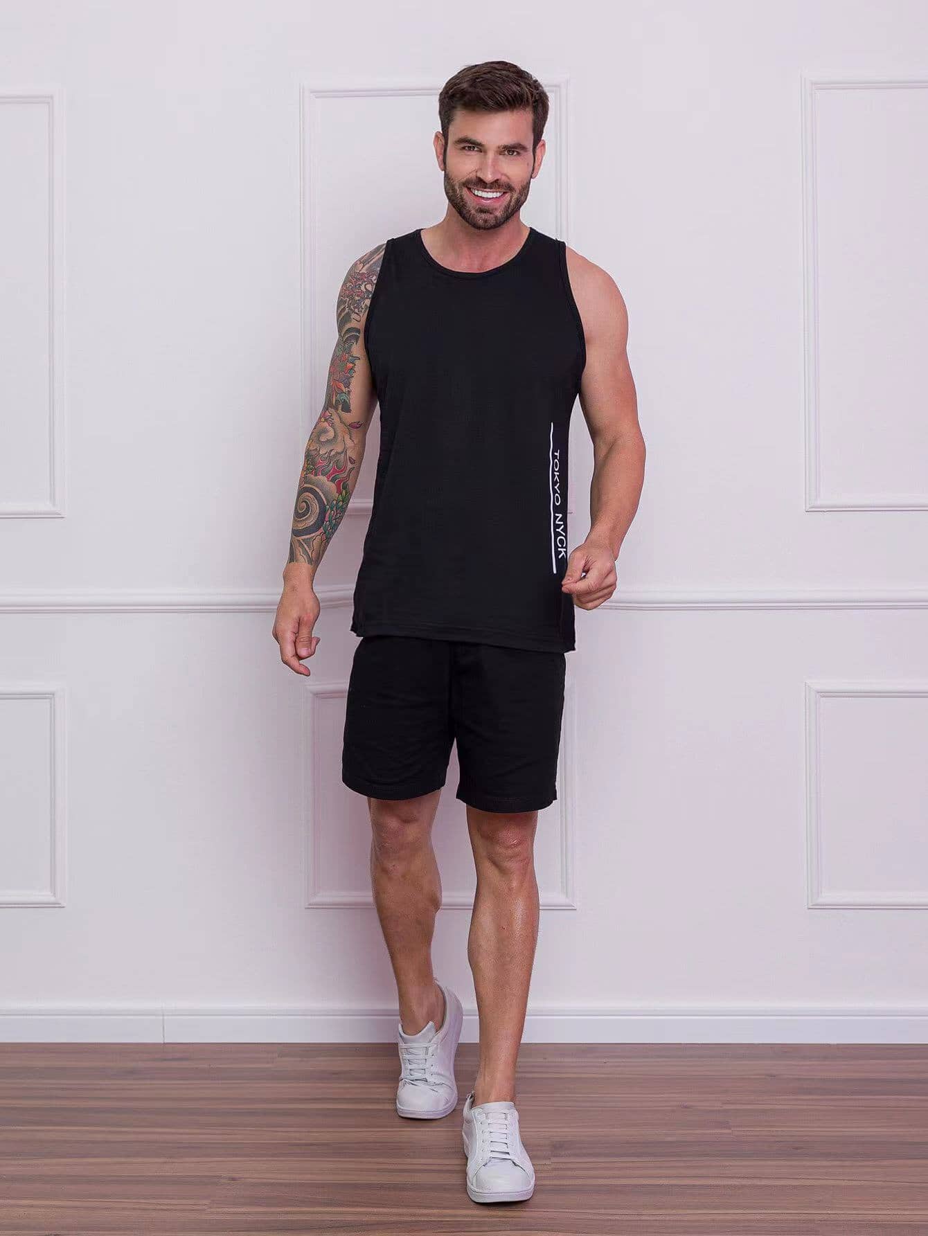 Camiseta Regata Masculina Básica Design Clean Estilo Casual Camiseta Regata Masculina Básica Design Clean Estilo Casual