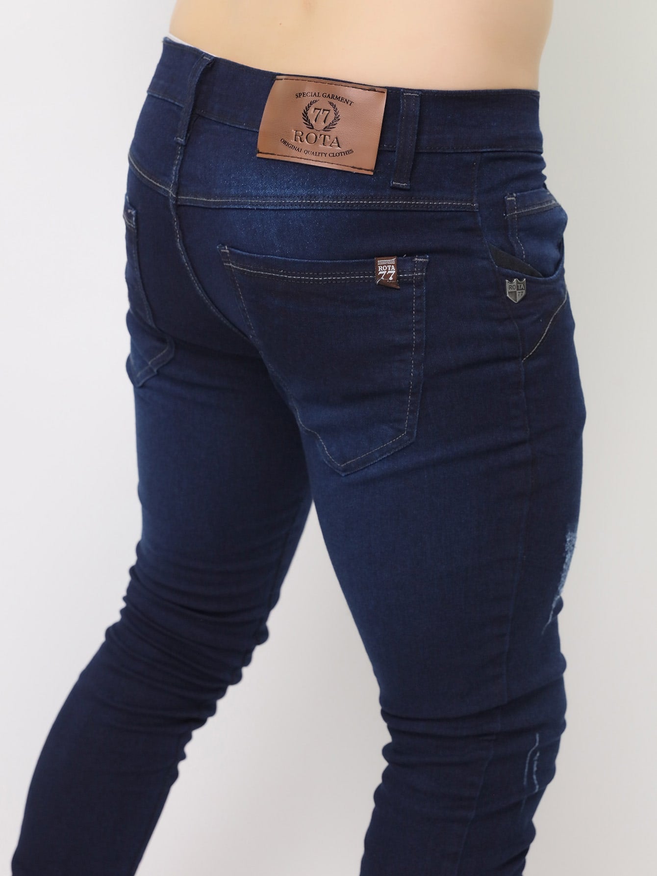 Calça Masculina Jeans Slim Fit Com Lavagem Desgastada E Estilo Calça Masculina Jeans Slim Fit Com Lavagem Desgastada E