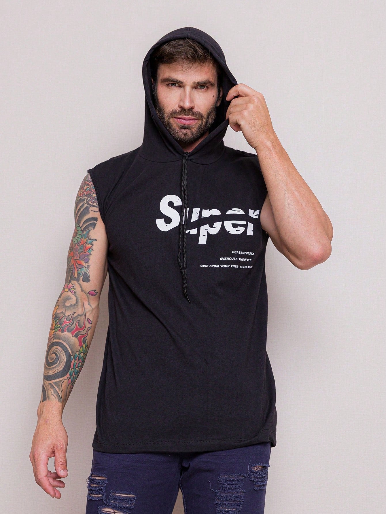 Camiseta Regata Masculina Slim Corte Ajustado Design Moderno Camiseta Regata Masculina Slim Corte Ajustado Design