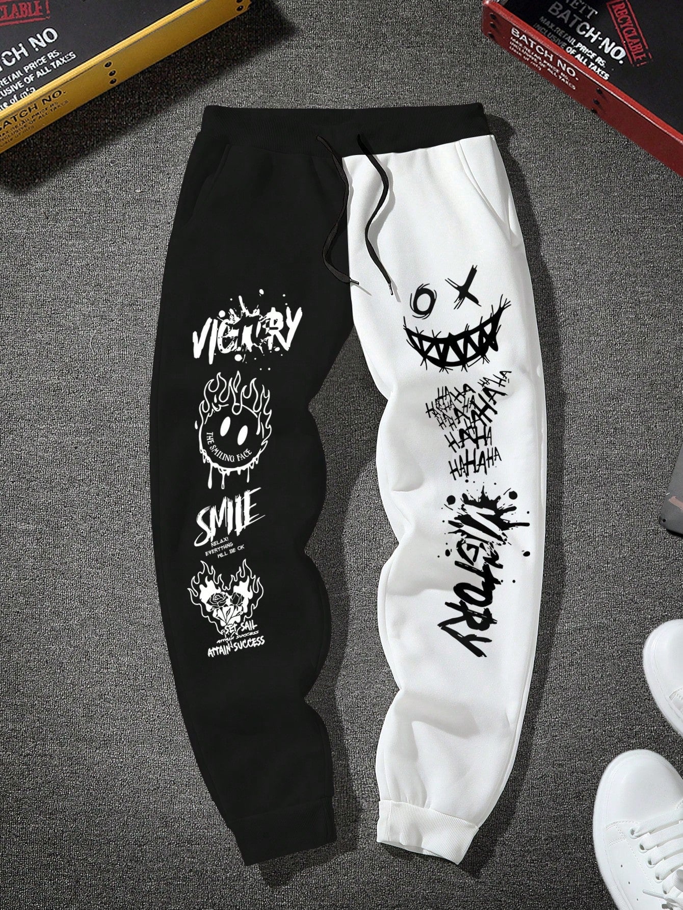 Calça Masculina Jogger Com Estampas Grafitadas Urbanas Calça Masculina Jogger Com Estampas Grafitadas Urbanas