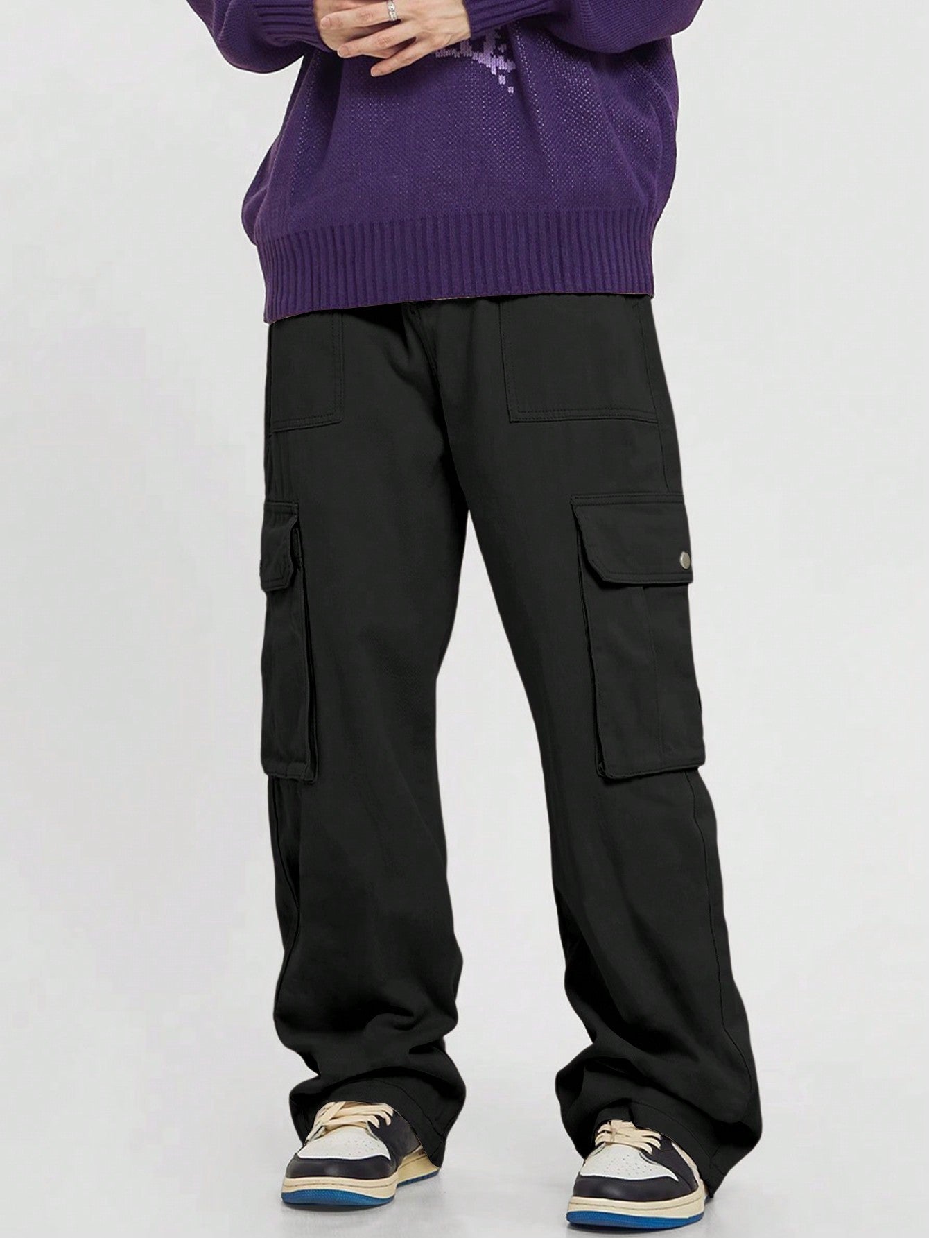 Calça Masculina Cargo Casual Bolsos Sobrepostos E Corte Clássico Calça Masculina Cargo Casual Bolsos Sobrepostos E