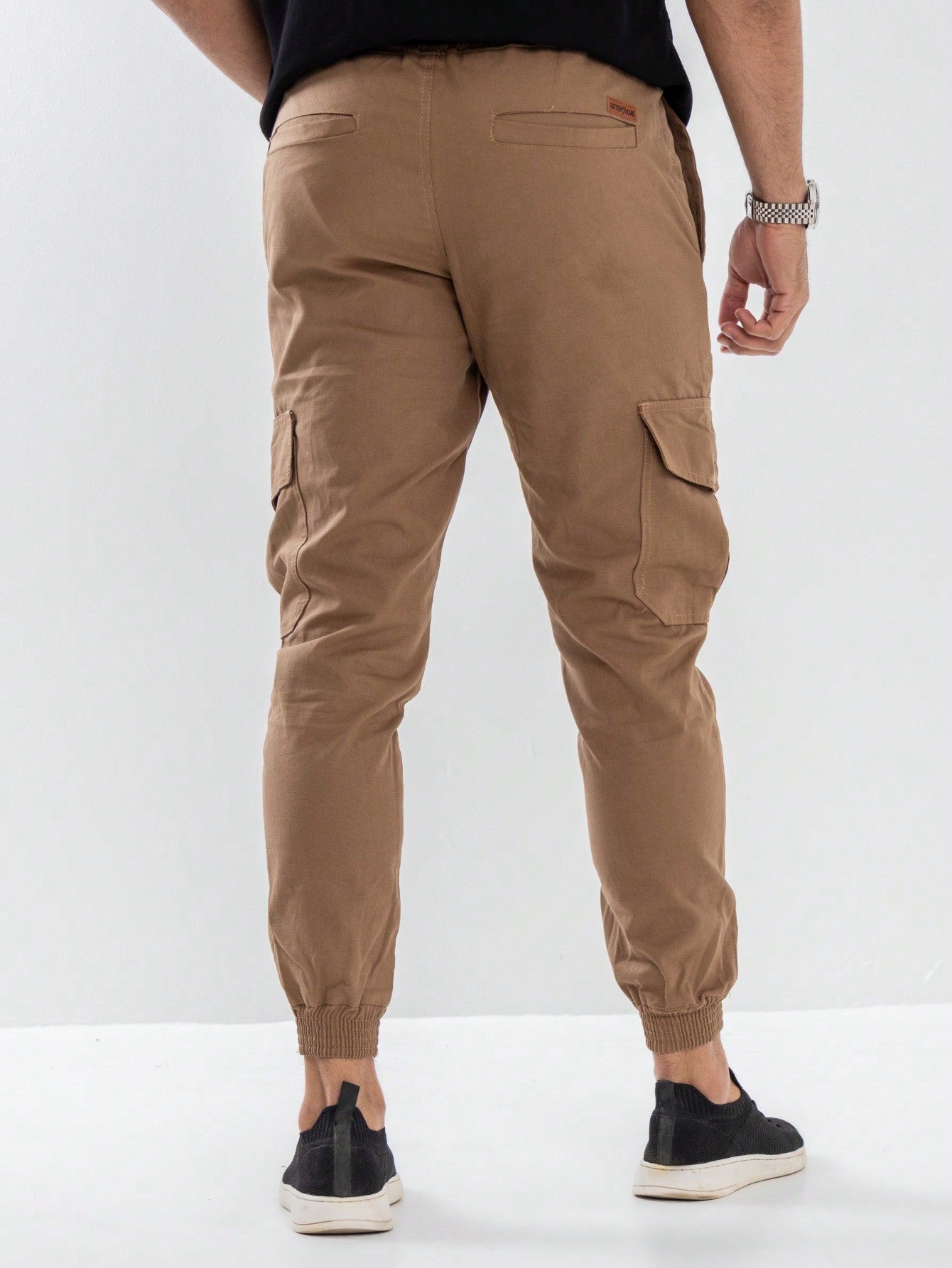 Calça Masculina Jeans Slim Fit Com Lavagem Média E Estilo Casual Calça Masculina Jeans Slim Fit Com Lavagem Média E