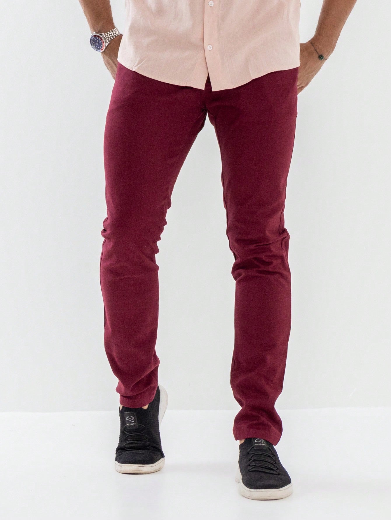 Calça Masculina Jeans Slim Fit Costura Contrastante E Lavagem Atual Vinho / PP Calça Masculina Jeans Slim Fit Costura