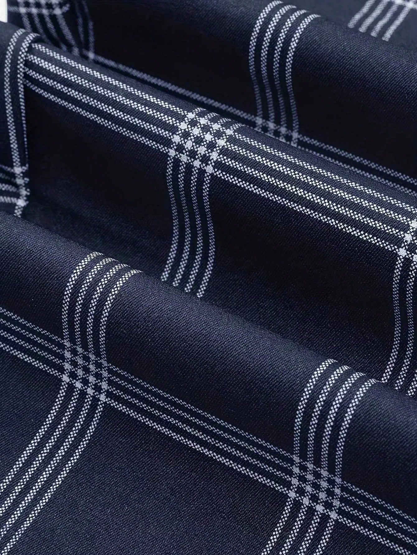 Calça Masculina Alfaiataria Slim Fit Com Estampa Xadrez Moderna Calça Masculina Alfaiataria Slim Fit Com Estampa Xadrez