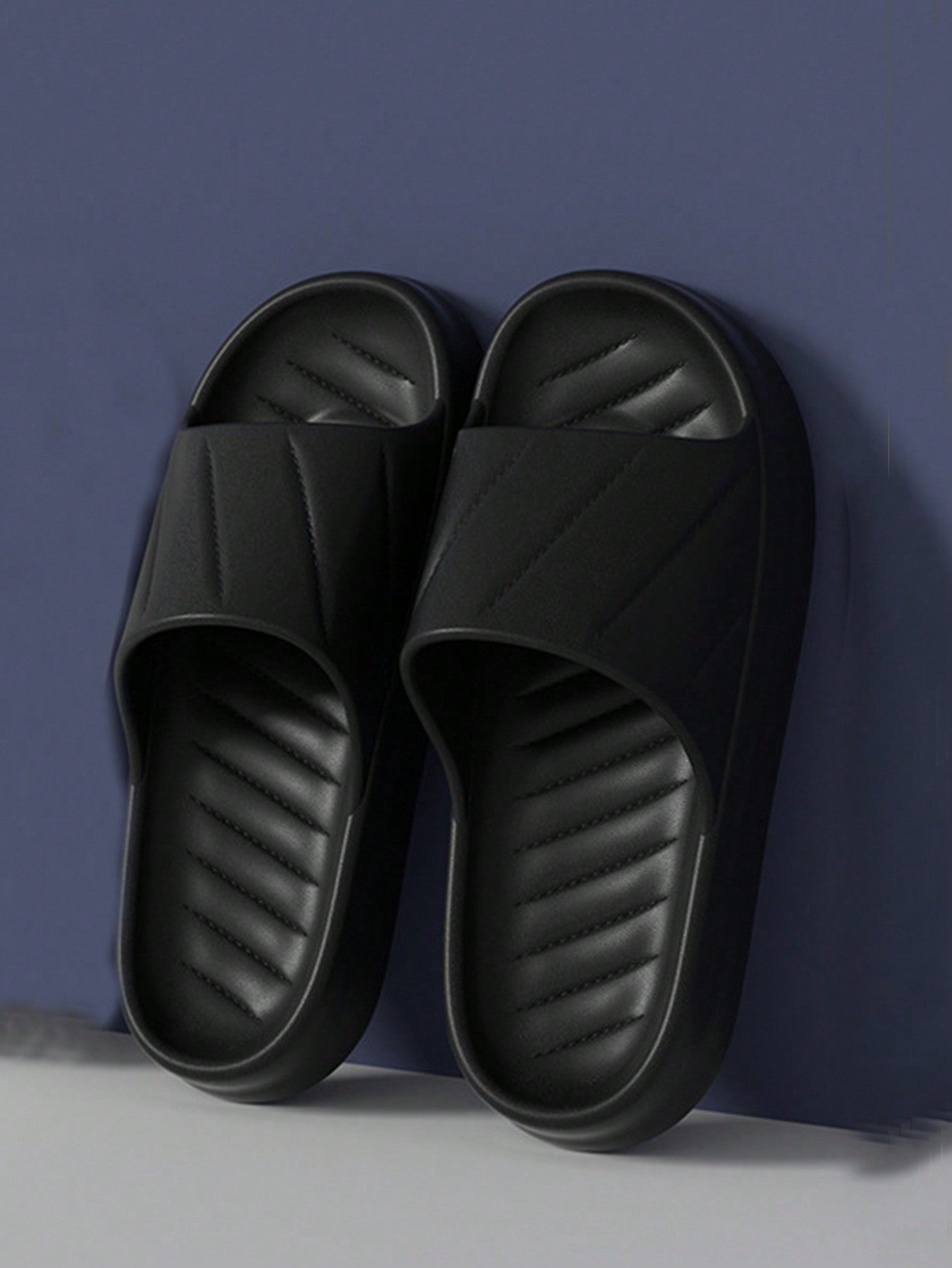 Chinelo Masculino Slide Antiderrapante Material EVA Confortável Preto / 36 Chinelo Masculino Slide Antiderrapante