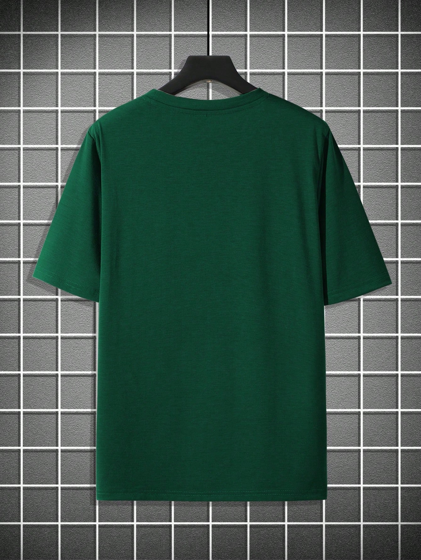 Camiseta Masculina Oversized Estampa De Cruz Minimalista Camiseta Masculina Oversized Estampa De Cruz Minimalista