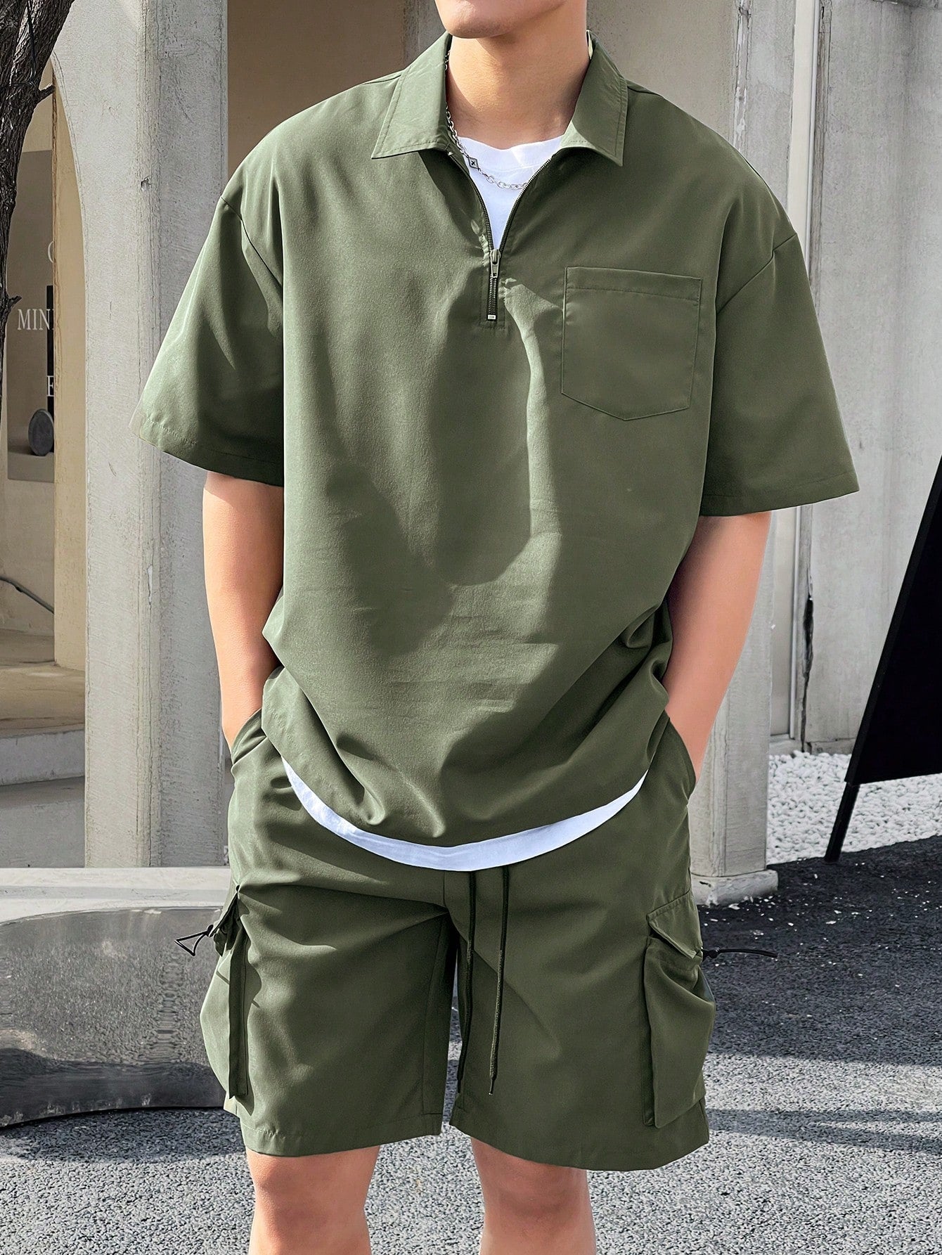 Conjunto Masculino Camisa Manga Curta E Bermuda Tecido De Linho Conjunto Masculino Camisa Manga Curta E Bermuda Tecido