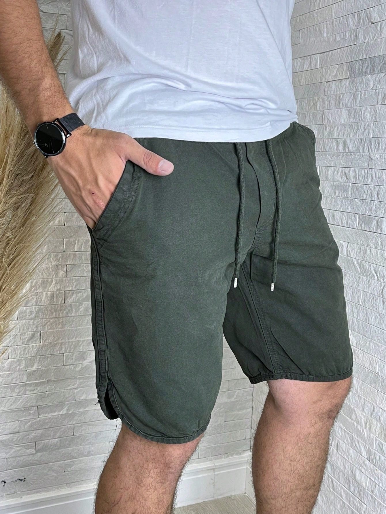 Shorts Masculino Mauricinho De Sarja Com Cadarço E Acabamento Shorts Masculino Mauricinho De Sarja Com Cadarço E