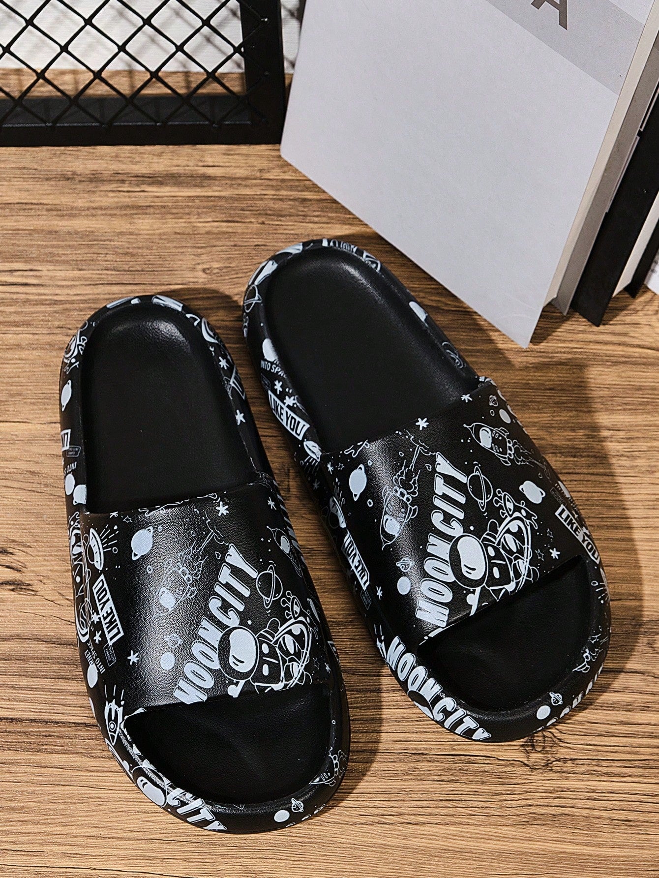 Chinelo Masculino Casual Estampado Versátil Para Uso Diário Chinelo Masculino Casual Estampado Versátil Para Uso Diário