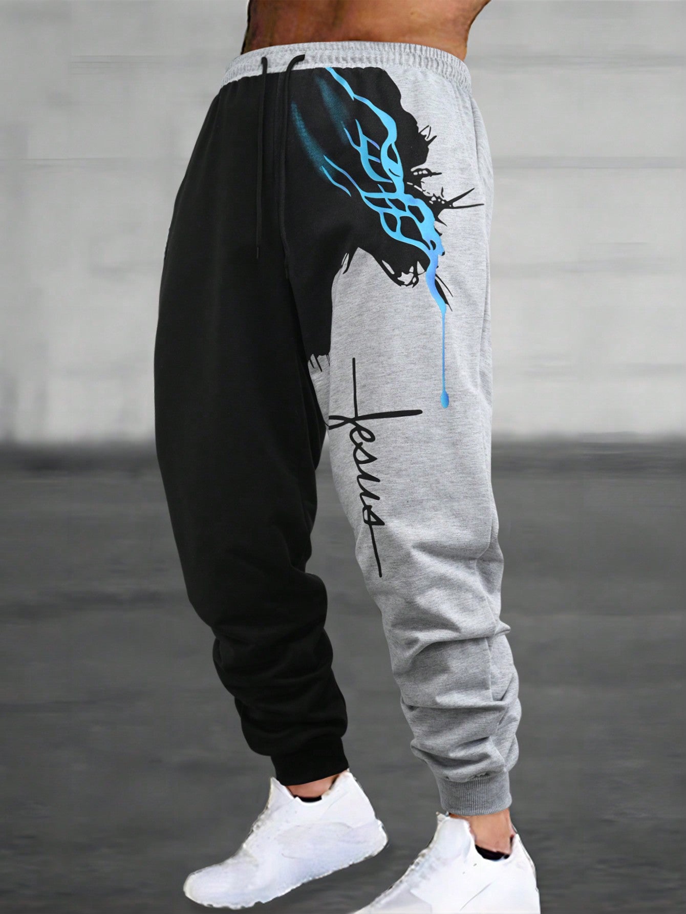 Calça Masculina Jogger Bicolor Com Estampa De Fé Estilizada Cinza / PP Calça Masculina Jogger Bicolor Com Estampa De Fé
