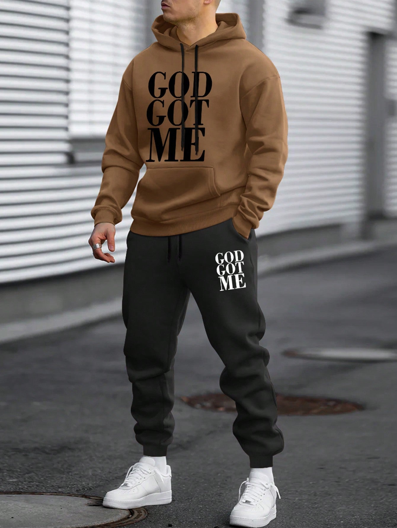 Conjunto Masculino Moletom Estampa God Got Me Estilo Street Marrom / PP Conjunto Masculino Moletom Estampa God Got Me