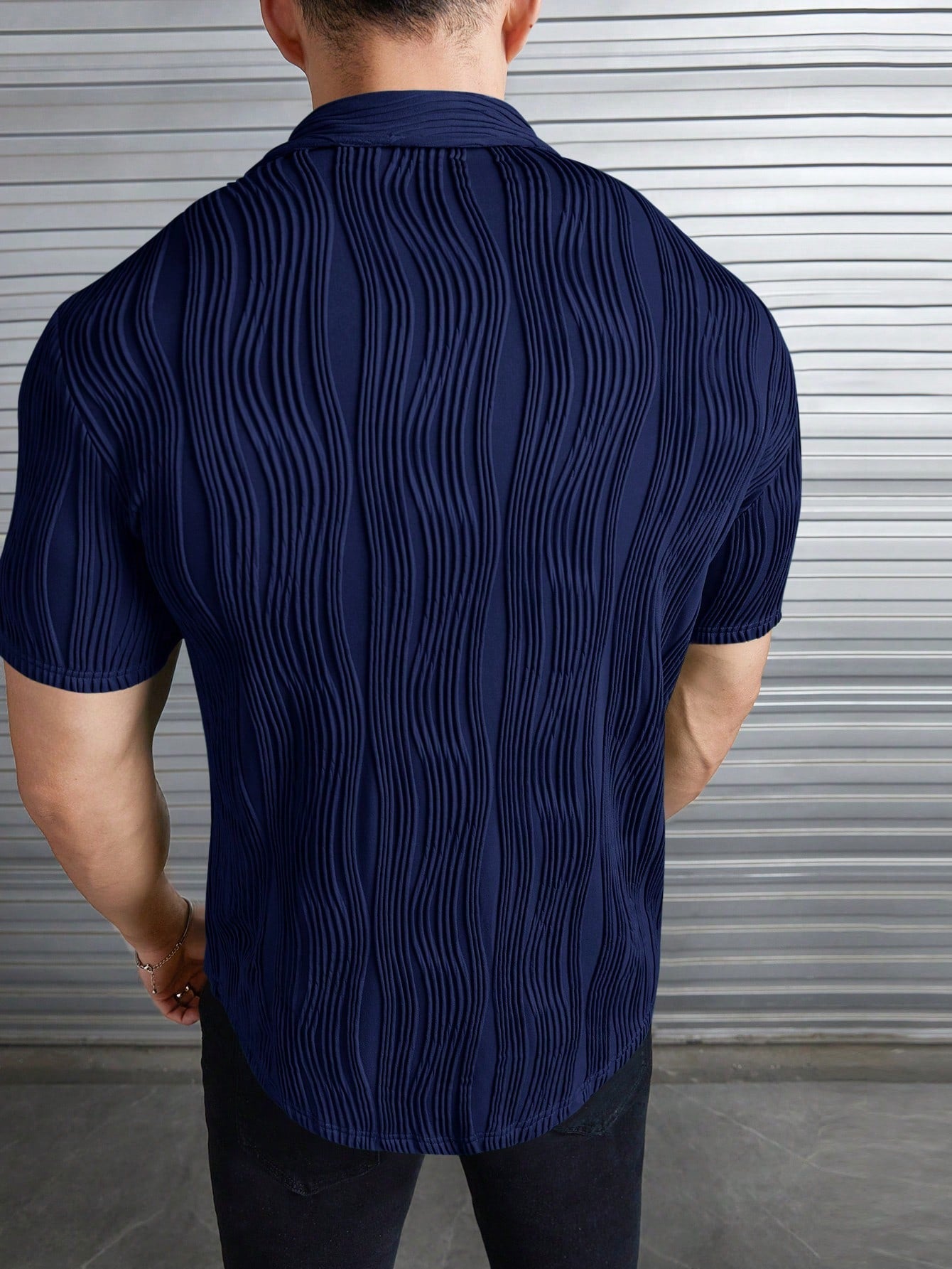 Camisa Masculina Gola Esporte Textura Ondulada Camisa Masculina Gola Esporte Textura Ondulada