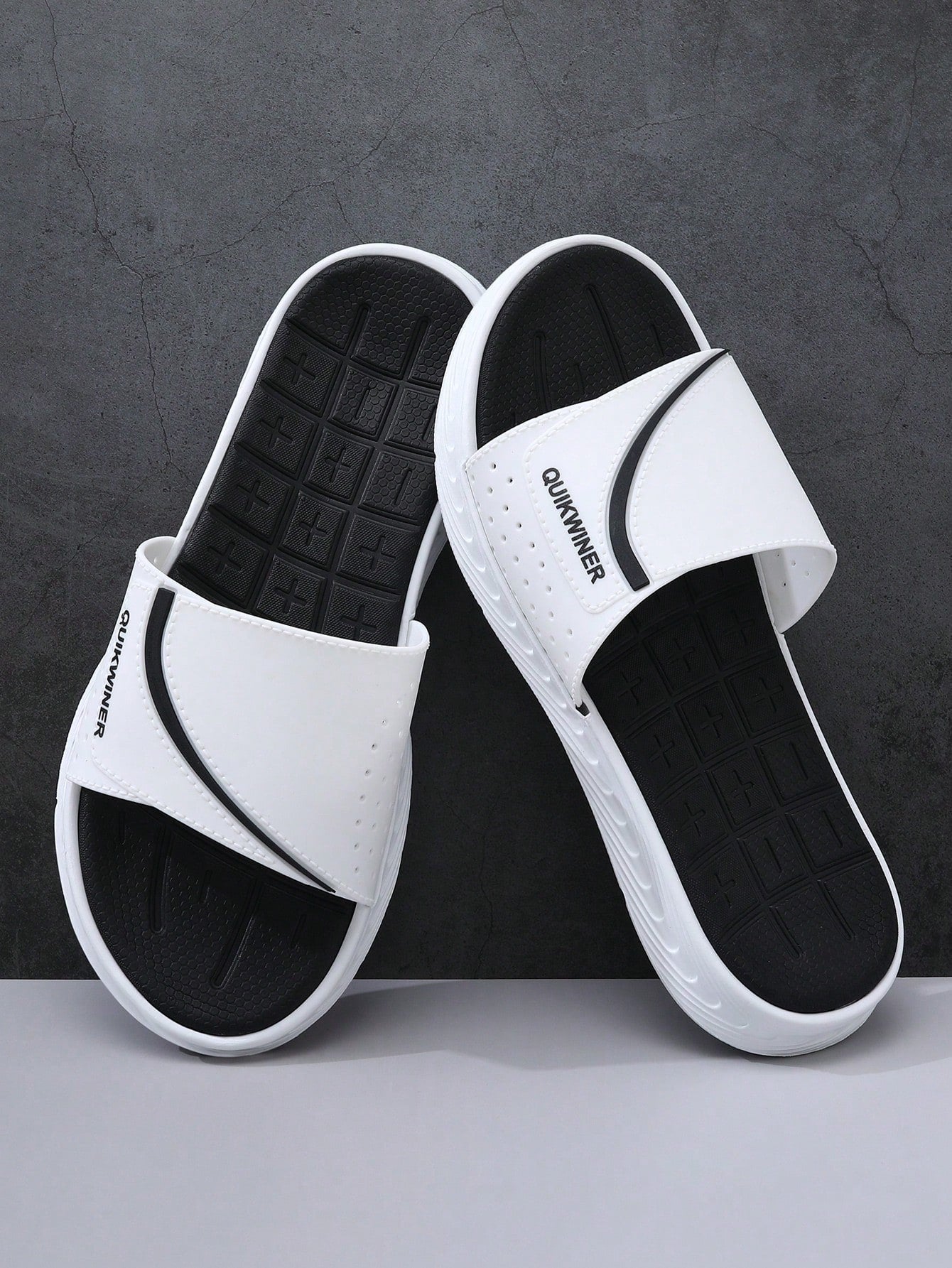 Chinelo Masculino Slip On Solado EVA Grosso Leve e Confortável Chinelo Masculino Slip On Solado EVA Grosso Leve e