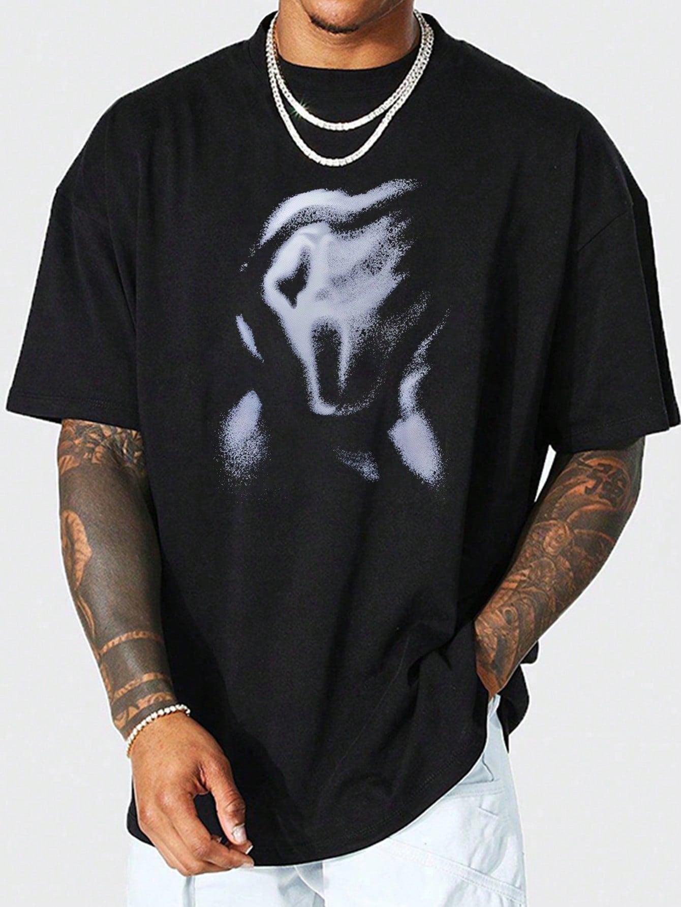 Camiseta Masculina Oversized Estampa Fantasma Urbana Preto / PP Camiseta Masculina Oversized Estampa Fantasma Urbana