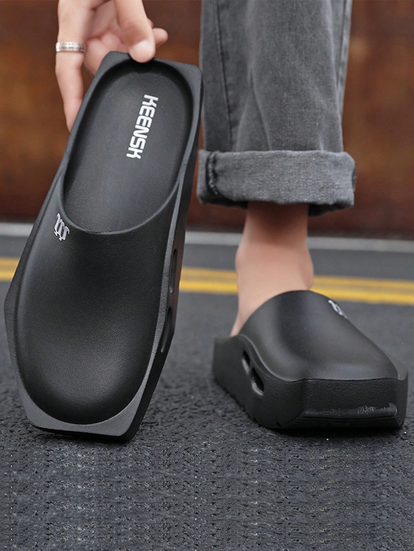 Chinelo Masculino Slip On Solado Grosso Estilo Casual Preto / 36 Chinelo Masculino Slip On Solado Grosso Estilo Casual