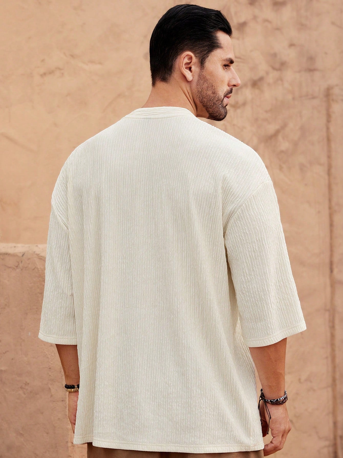 Camisa Masculina Casual Gola V Caimento Leve Camisa Masculina Casual Gola V Caimento Leve