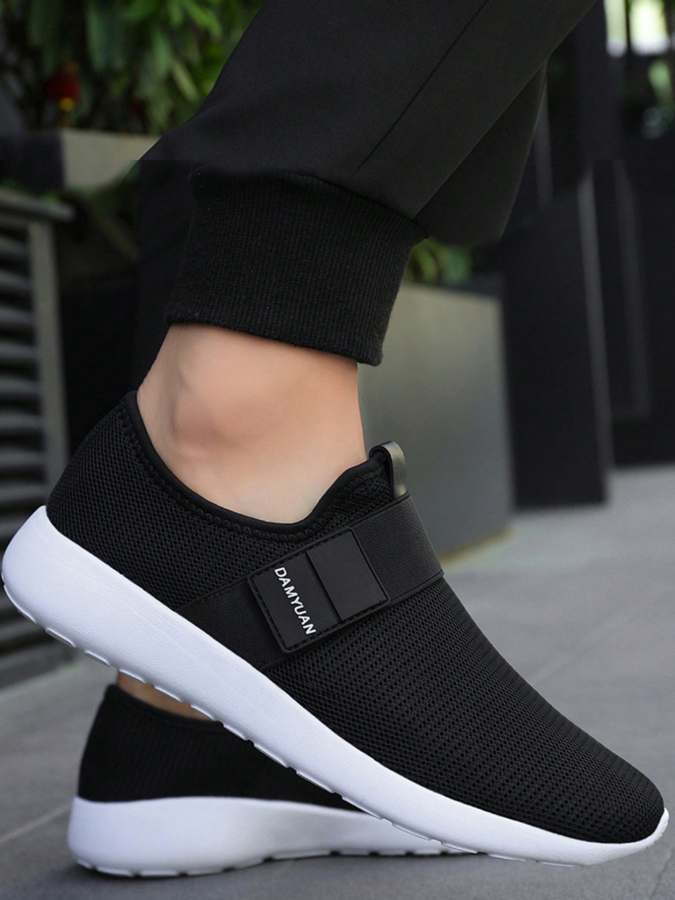 Tênis Masculino Chunky Slip On Leve Respirável Antiderrapante Tênis Masculino Chunky Slip On Leve Respirável