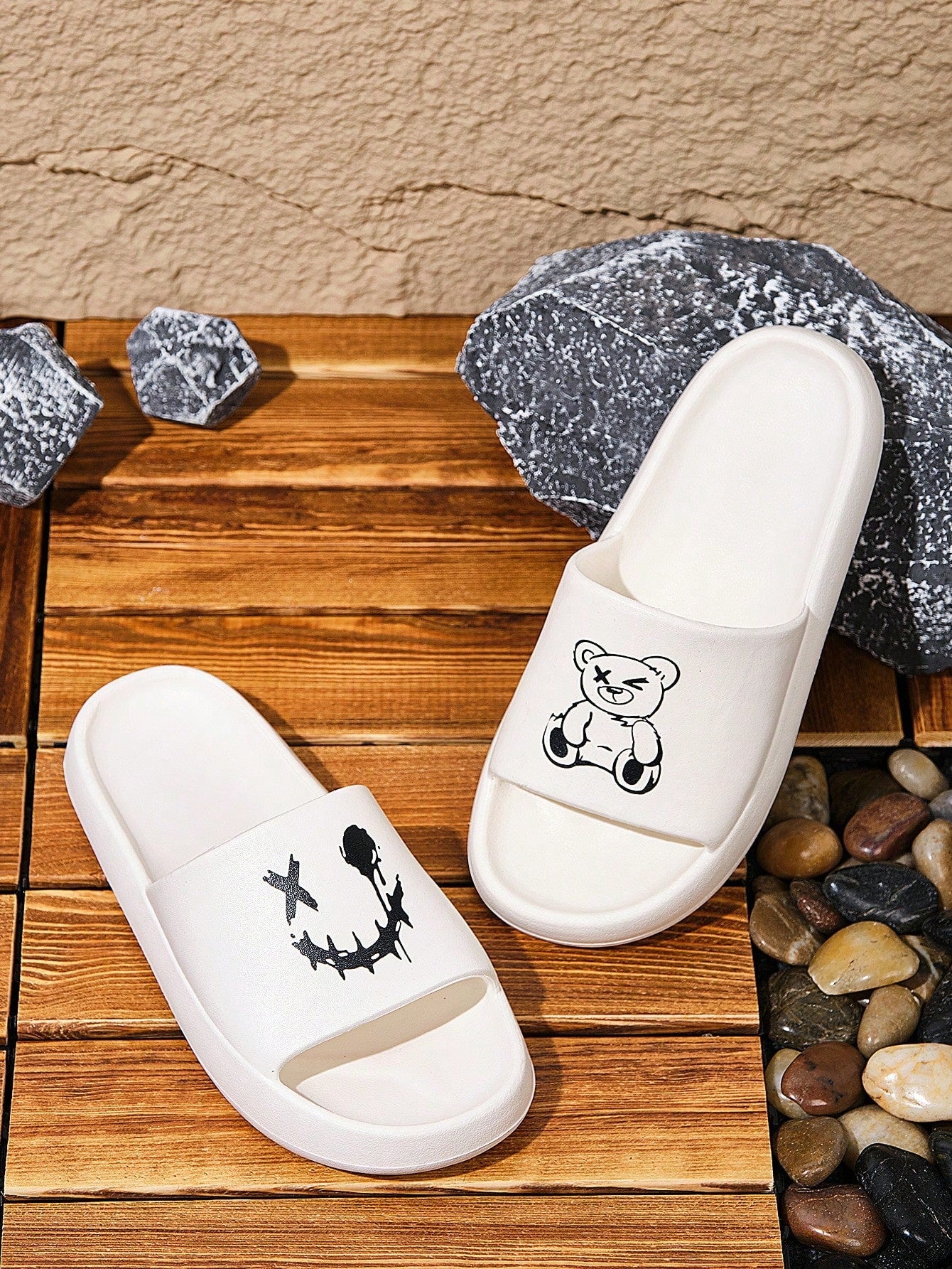 Chinelo Masculino Casual Estampado Cartoon Solado EVA Leve Chinelo Masculino Casual Estampado Cartoon Solado EVA Leve