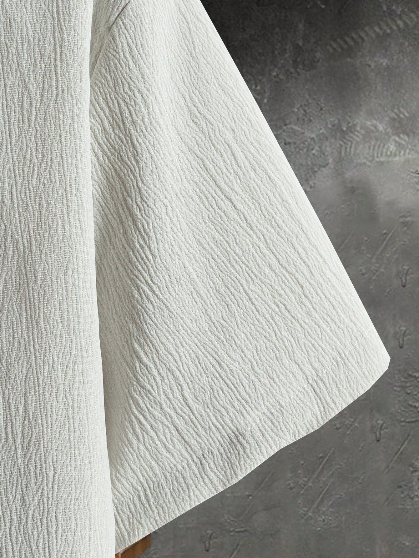 Conjunto Masculino Camisa Half Button E Calça Leve Solta Conjunto Masculino Camisa Half Button E Calça Leve Solta