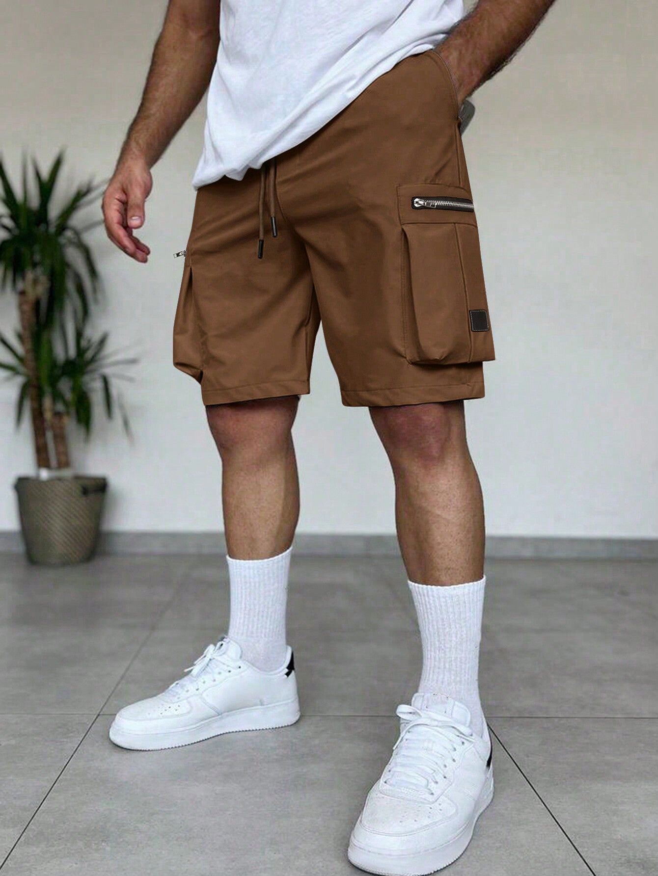 Shorts Masculino Cargo Estilo Street Com Zíper Decorativo Marrom / PP Shorts Masculino Cargo Estilo Street Com Zíper