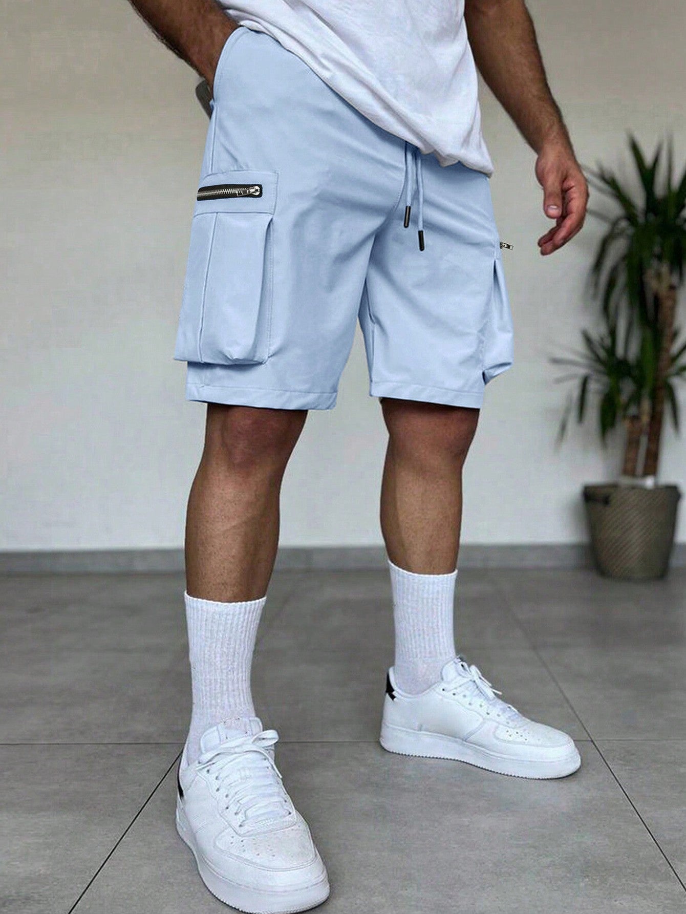 Shorts Masculino Cargo Estilo Street Com Zíper Decorativo Shorts Masculino Cargo Estilo Street Com Zíper Decorativo
