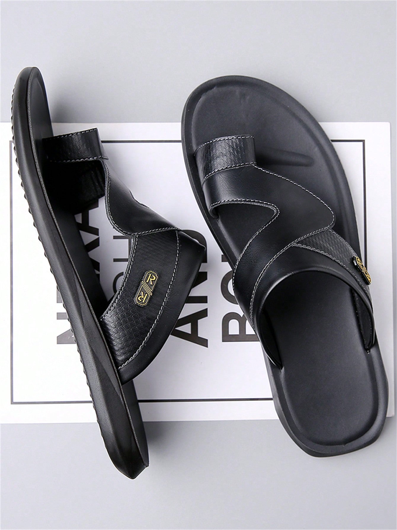 Chinelo Masculino Slide Casual Solado Macio Antiderrapante Chinelo Masculino Slide Casual Solado Macio Antiderrapante