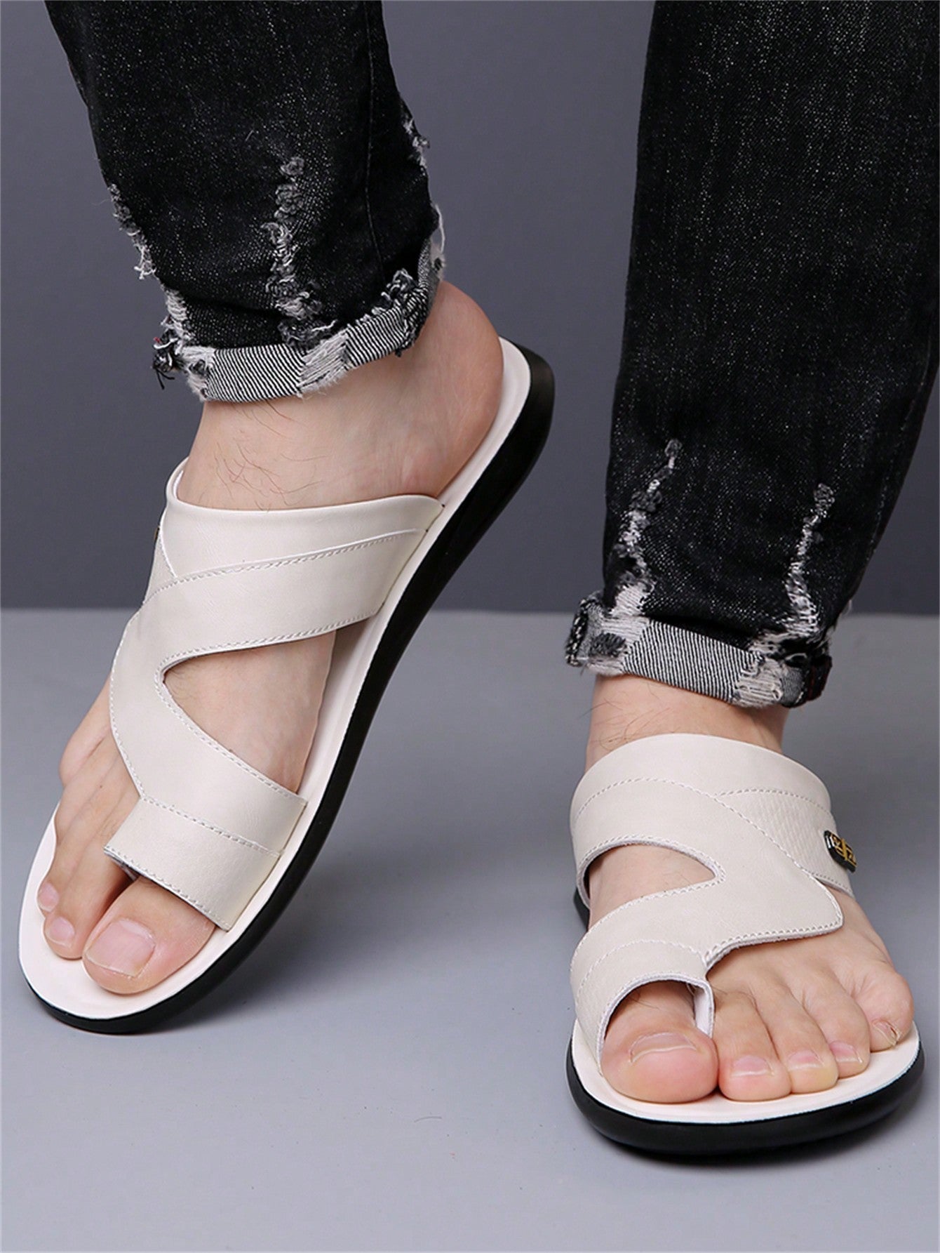 Chinelo Masculino Slide Casual Solado Macio Antiderrapante Branco / 36 Chinelo Masculino Slide Casual Solado Macio