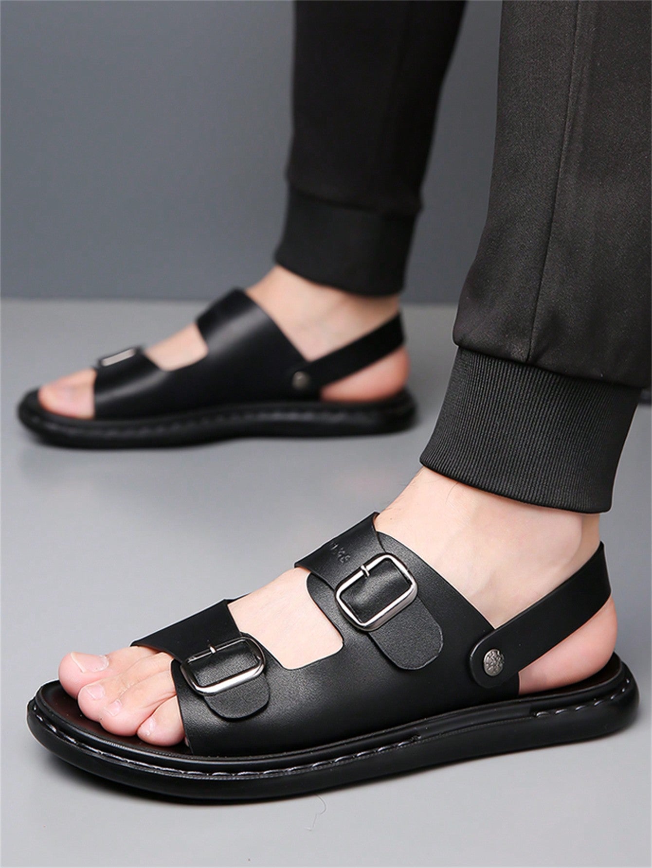 Chinelo Masculino Estilo Sandália Versátil Confortável Chinelo Masculino Estilo Sandália Versátil Confortável