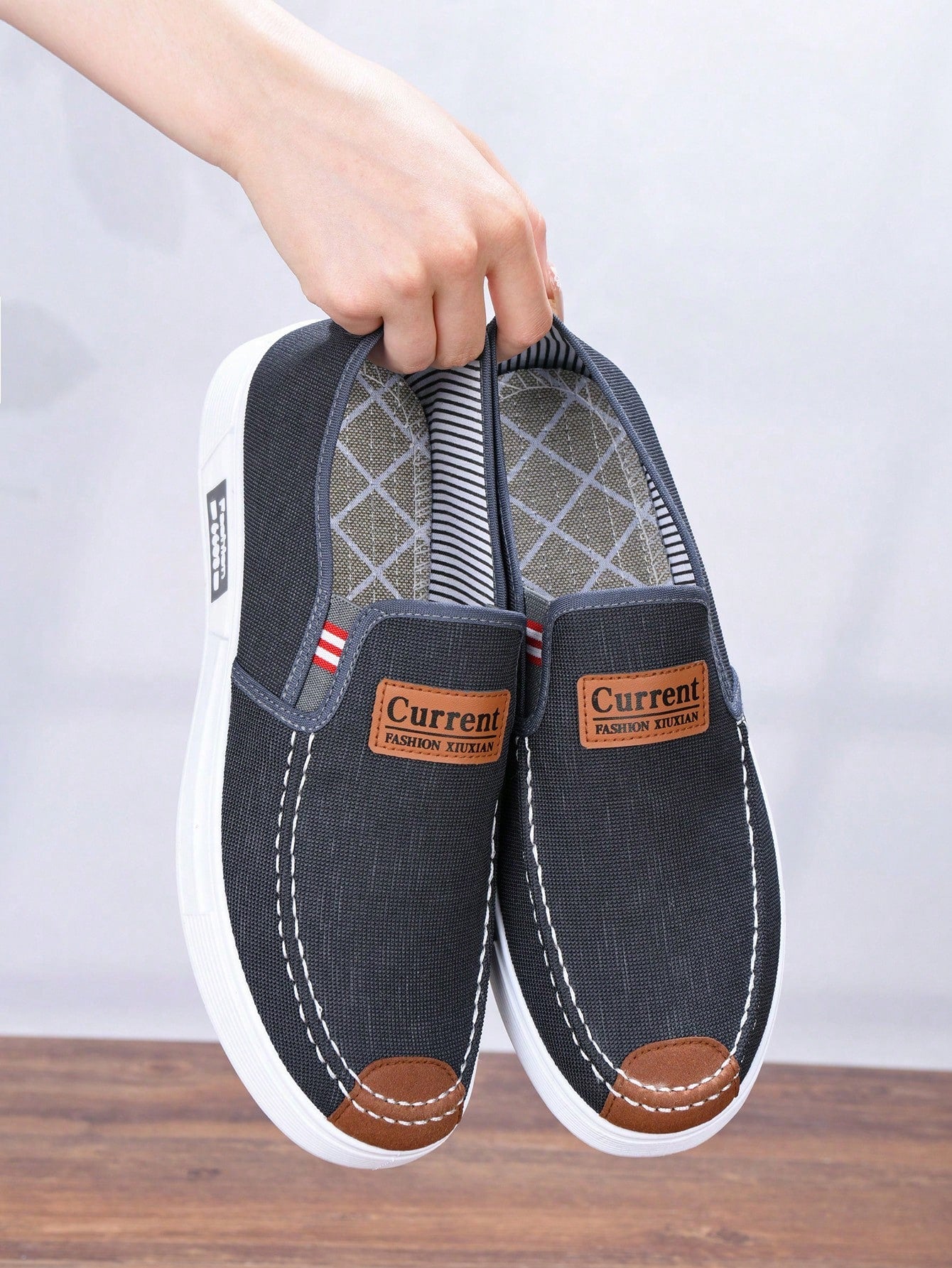 Tênis Masculino Slip-On Casual Lona Estilo Street Confortável Tênis Masculino Slip-On Casual Lona Estilo Street
