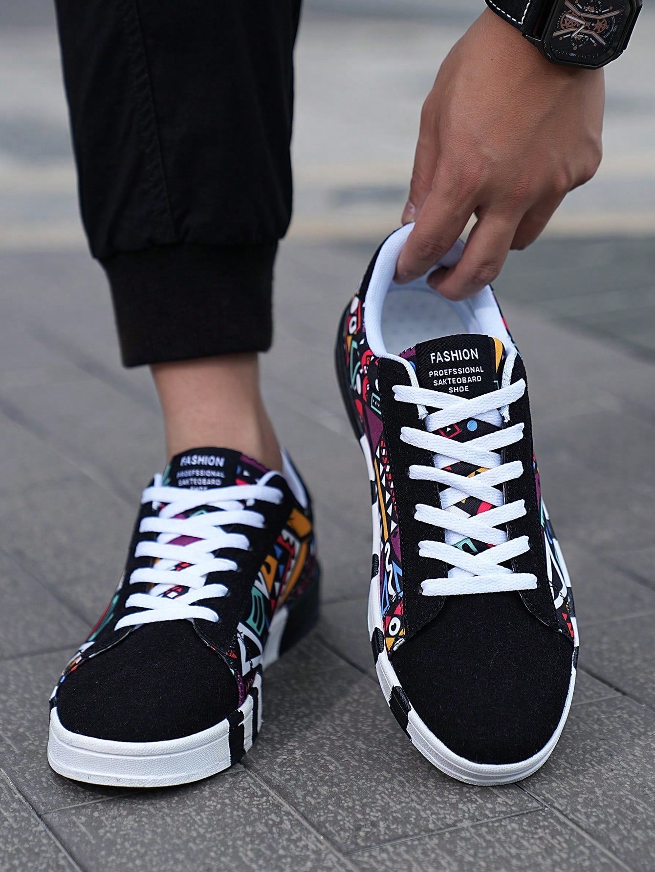 Tênis Masculino Estilo Street Estampado Tribal Colorido Tênis Masculino Estilo Street Estampado Tribal Colorido