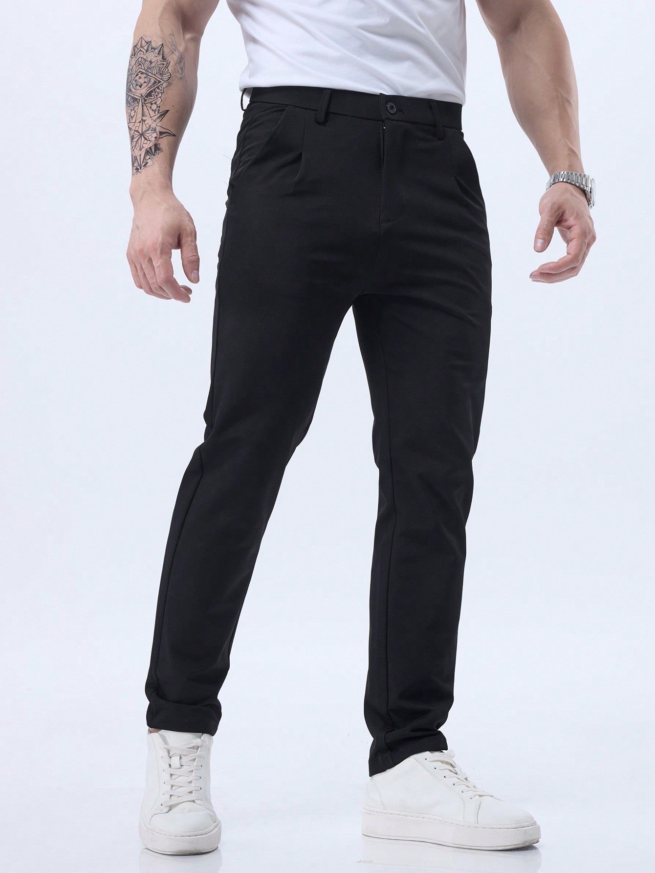 Calça Masculina Social Slim Fit Com Pregas Frontais E Cintura Alta Calça Masculina Social Slim Fit Com Pregas Frontais