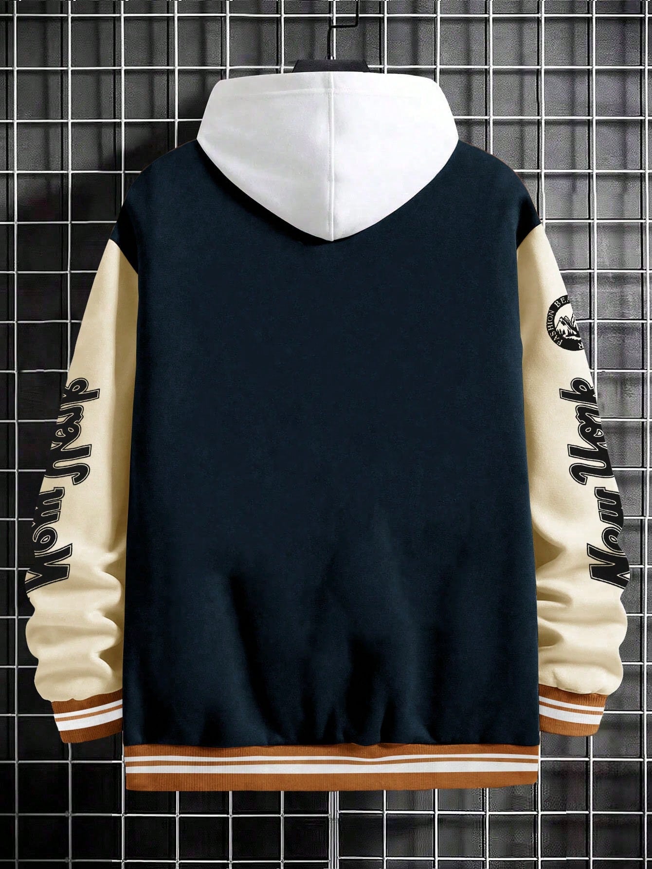 Moletom Masculino Estilo College Com Estampa Frontal E Punhos Moletom Masculino Estilo College Com Estampa Frontal E