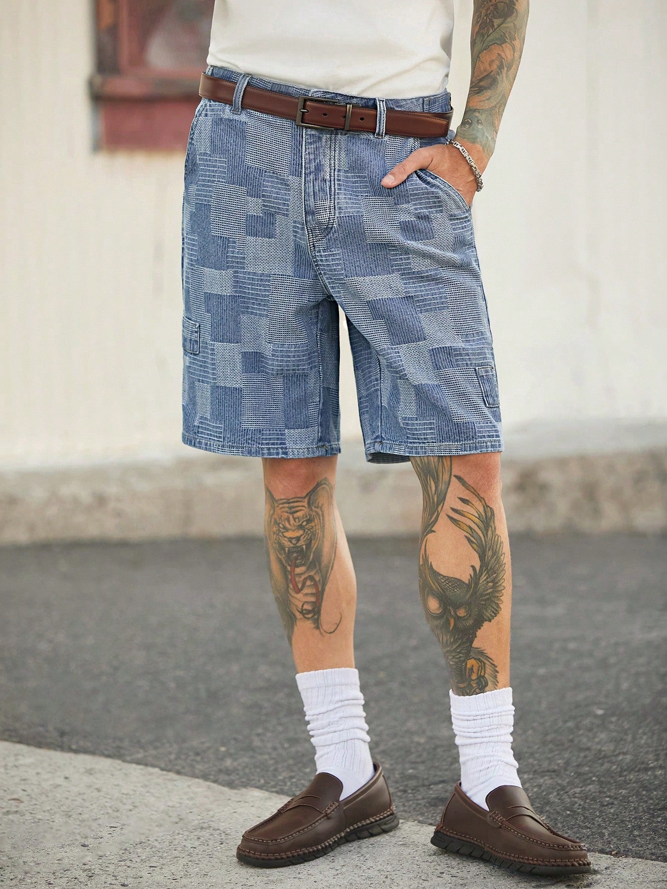 Bermuda Masculina Jeans Estilo Patchwork Moderno Bermuda Masculina Jeans Destroyed Estilo Urbano Despojado