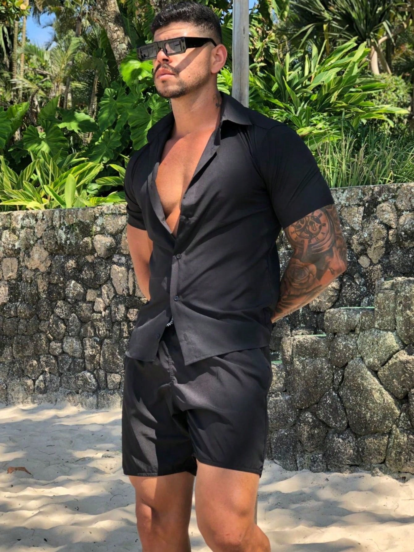 Conjunto Masculino Camisa Manga Curta E Shorts Geométrico Preto / PP Conjunto Masculino Camisa Manga Curta E Shorts