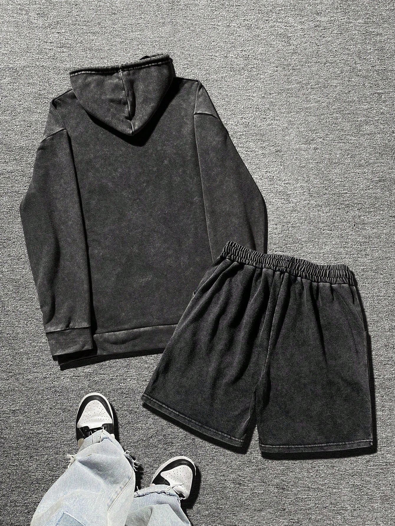 Conjunto Masculino Moletom Estampa Cartoon E Shorts Estilo Street Conjunto Masculino Moletom Estampa Cartoon E Shorts