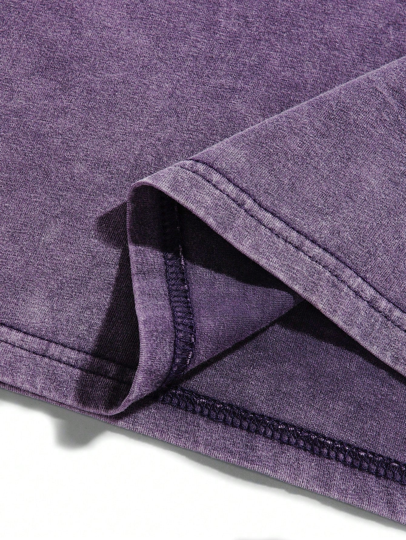 Camiseta Masculina Oversized Estampa Urbana Estilo Moderno Camiseta Masculina Oversized Estampa Urbana Estilo Moderno