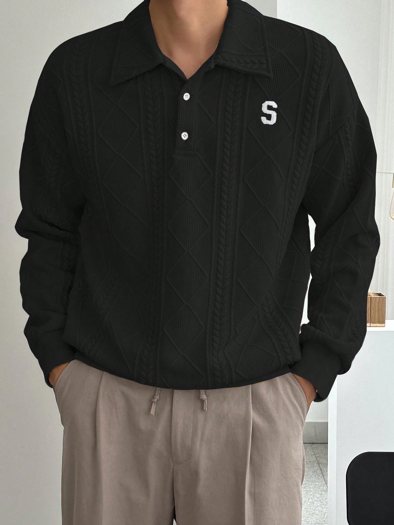 Moletom Masculino Texturizado Com Gola Polo Preto / PP Moletom Masculino Texturizado Com Gola Polo