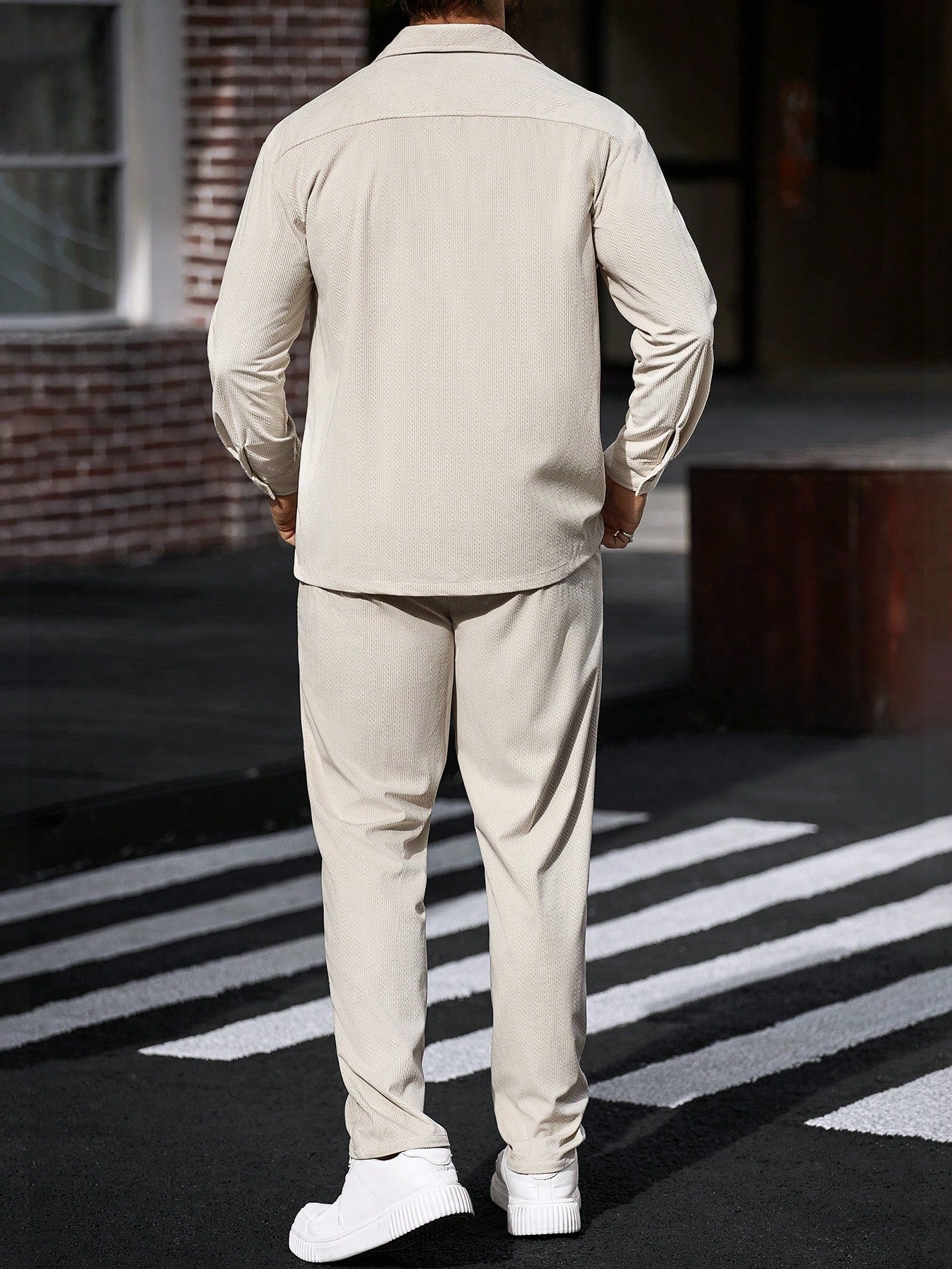 Conjunto Masculino Camisa Workwear E Calça De Veludo Cotelê Conjunto Masculino Camisa Workwear E Calça De Veludo Cotelê