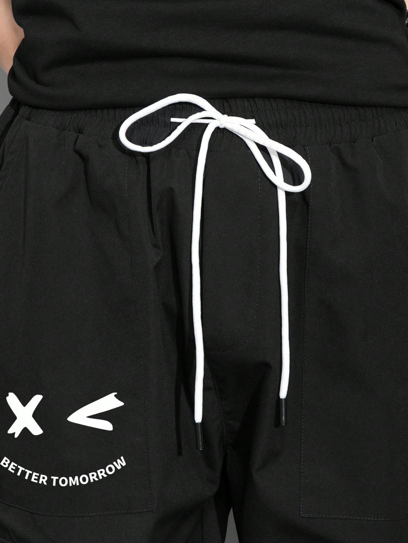 Calça Masculina Cargo Solta Estampa Cartoon E Bolsos Sobrepostos Calça Masculina Cargo Solta Estampa Cartoon E Bolsos