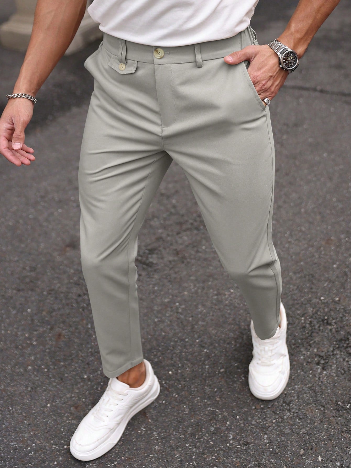 Calça Masculina Social Slim Fit Com Corte Moderno E Bolsos Cinza Claro / PP Calça Masculina Social Slim Fit Com Corte