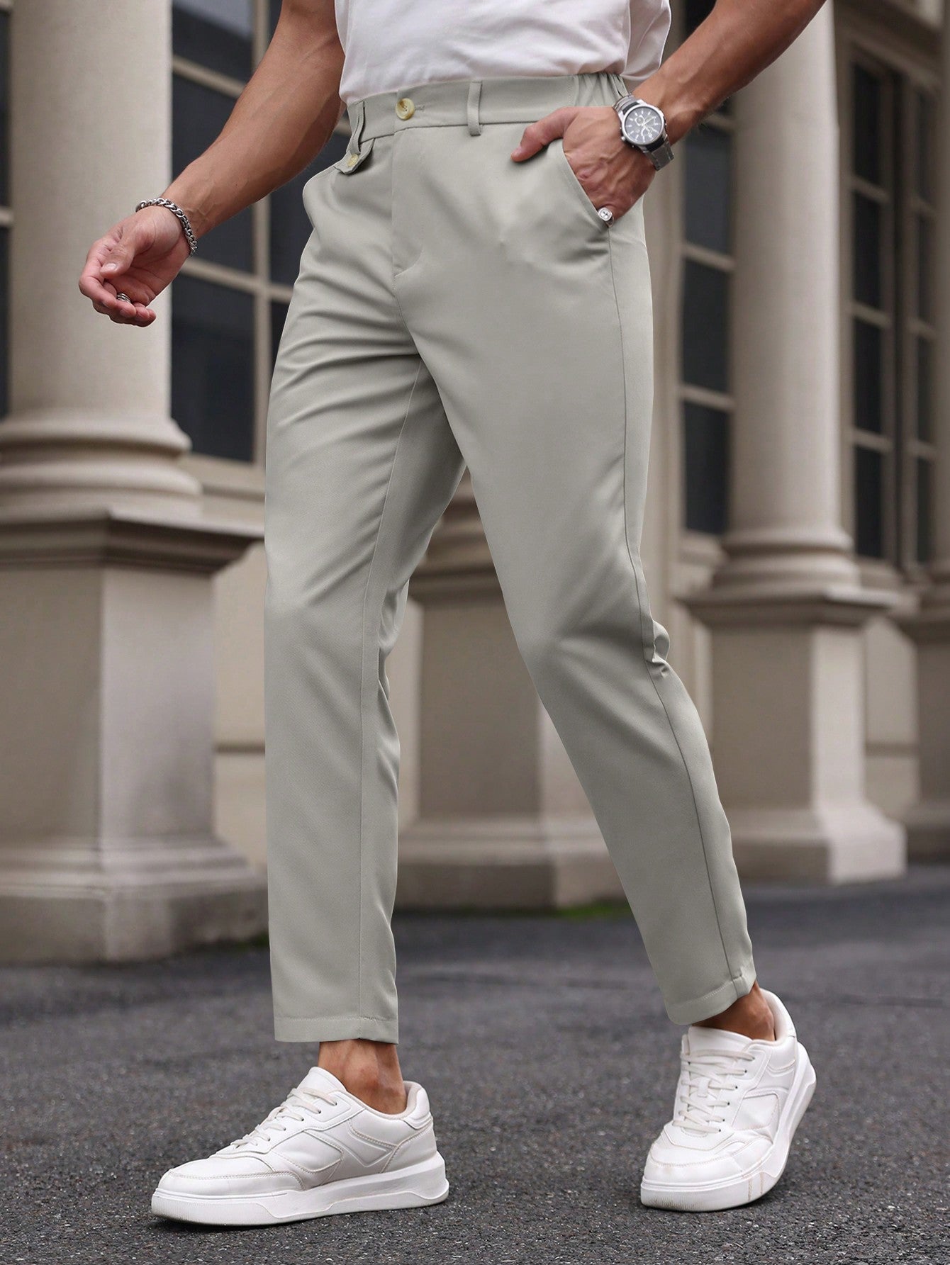 Calça Masculina Social Slim Fit Com Corte Moderno E Bolsos Calça Masculina Social Slim Fit Com Corte Moderno E Bolsos