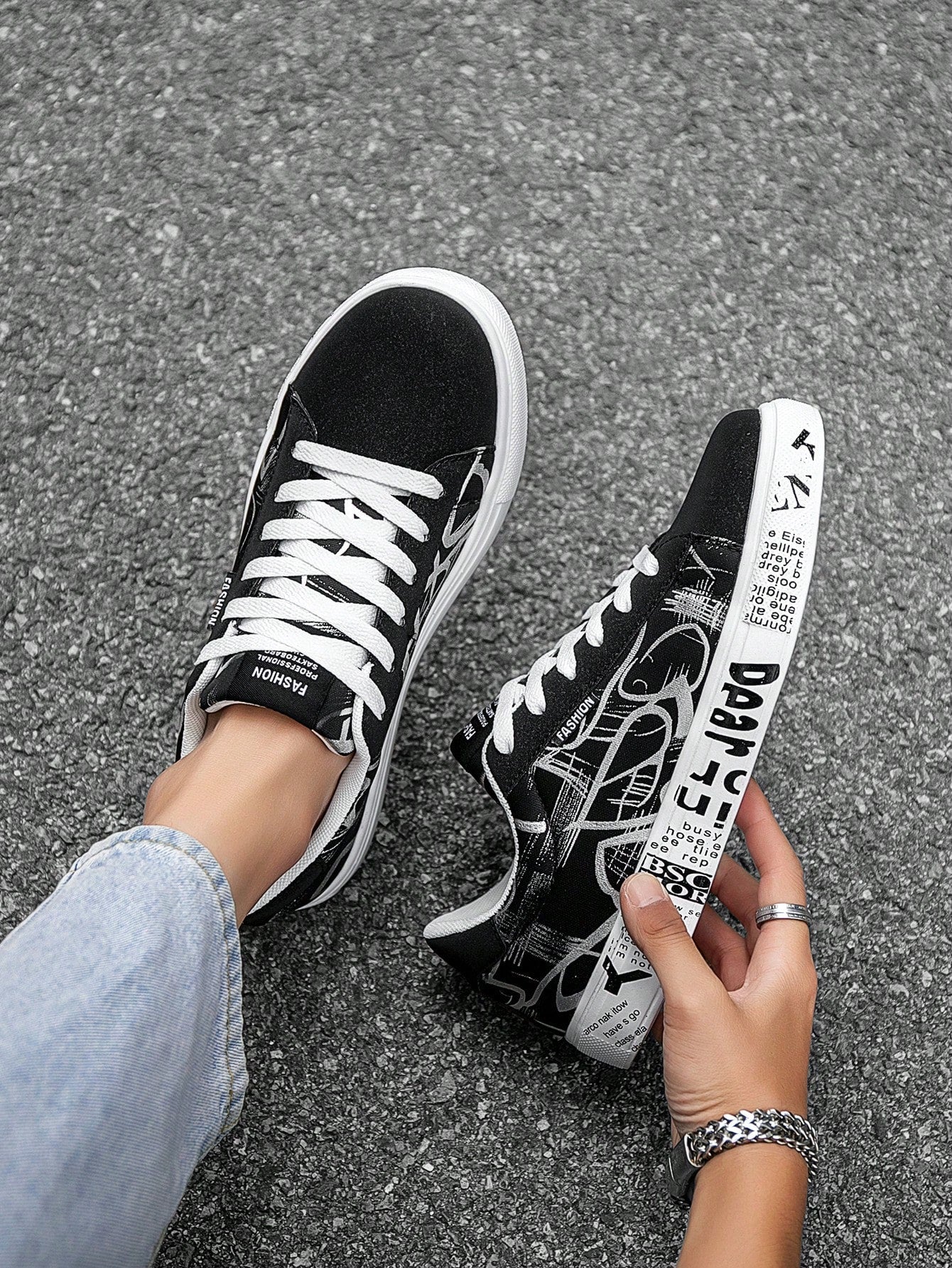 Tênis Masculino Estampado Street Solado Grafitado Estiloso Tênis Masculino Estampado Street Solado Grafitado Estiloso