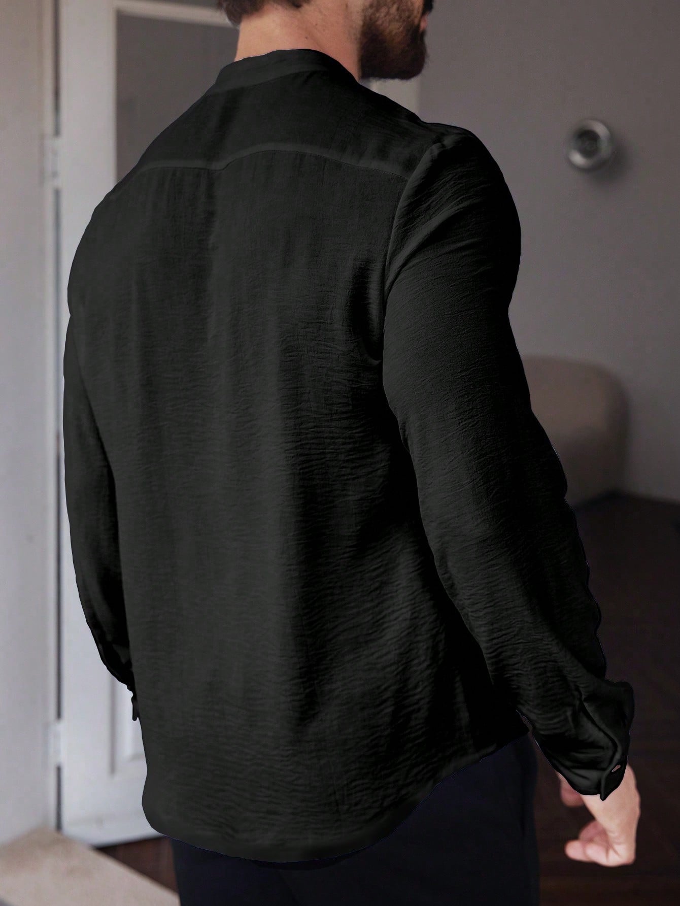 Camisa Masculina Gola Padre Botões Tecido Leve Camisa Masculina Gola Padre Botões Tecido Leve