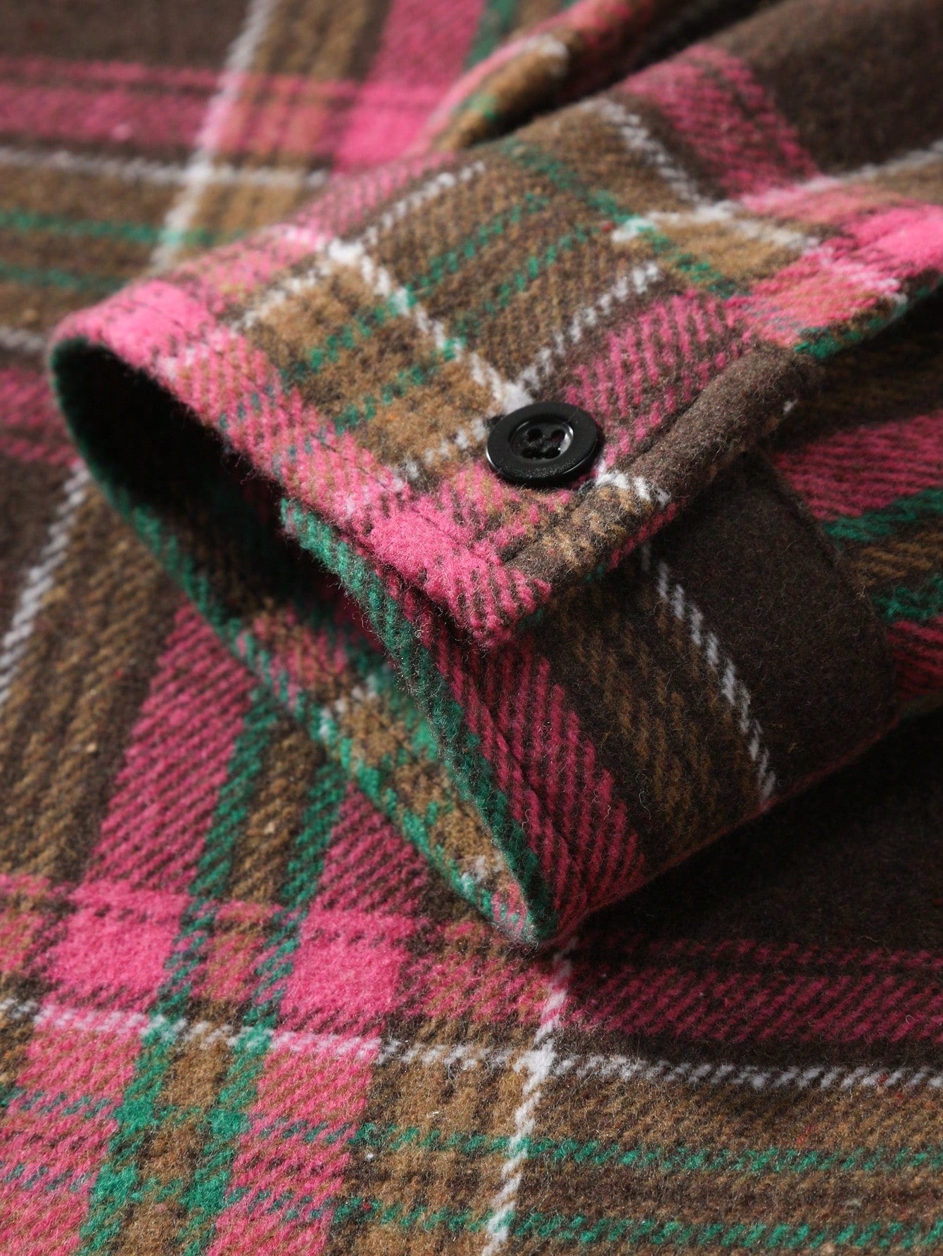 Moletom Masculino Xadrez Estilo Shacket Com Bolsos Utilitários Moletom Masculino Xadrez Estilo Shacket Com Bolsos