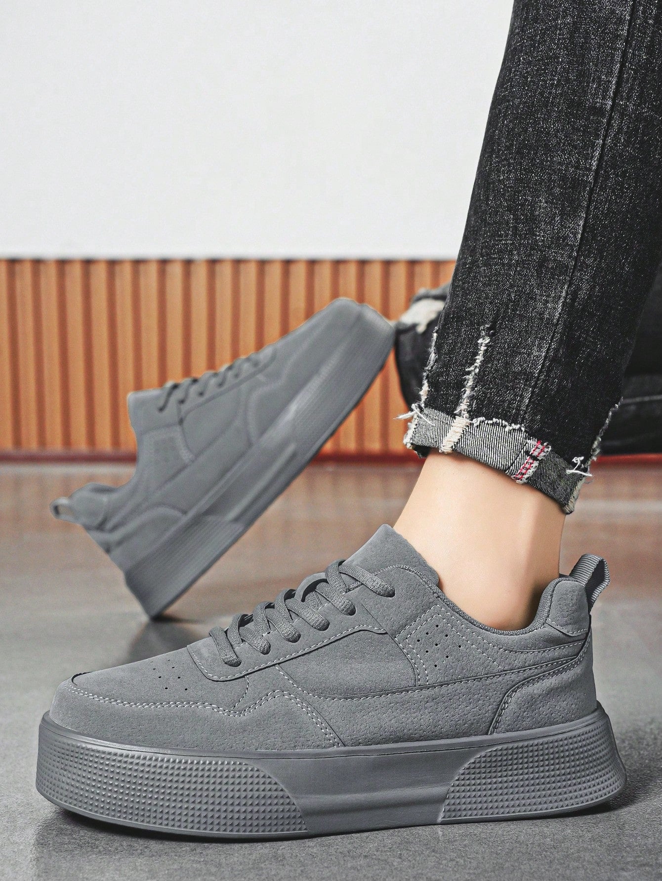 Tênis Masculino Casual Urbano Solado Alto Antiderrapante Tênis Masculino Casual Urbano Solado Alto Antiderrapante