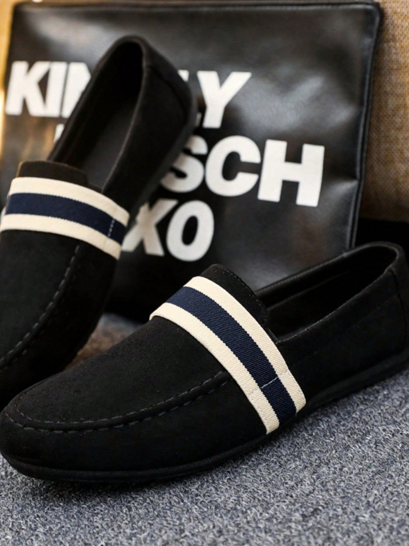 Mocassim Masculino Camurça Casual Faixa Estilo Moderno Mocassim Masculino Camurça Casual Faixa Estilo Moderno